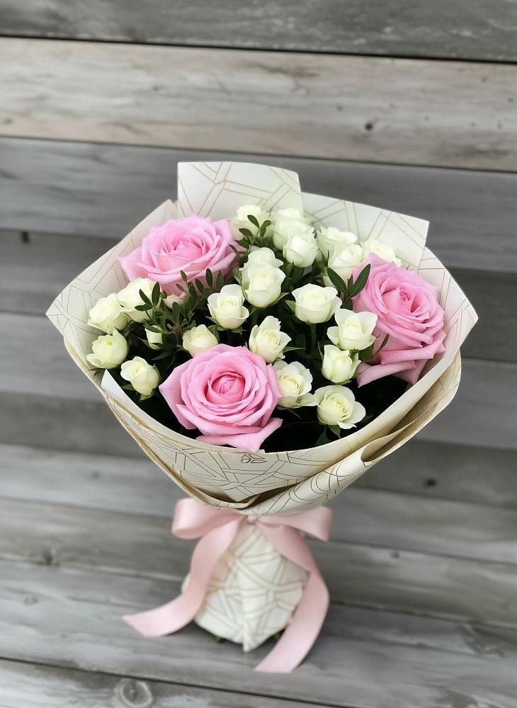 Букет цветов из: Розы в Копейске