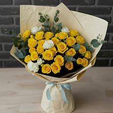 Букет цветов из:  Розы в Копейске