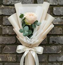 Букет цветов из:  Розы в Копейске
