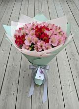 Букет цветов из:  Альстромерии #REPLACE_PRED# Копейске