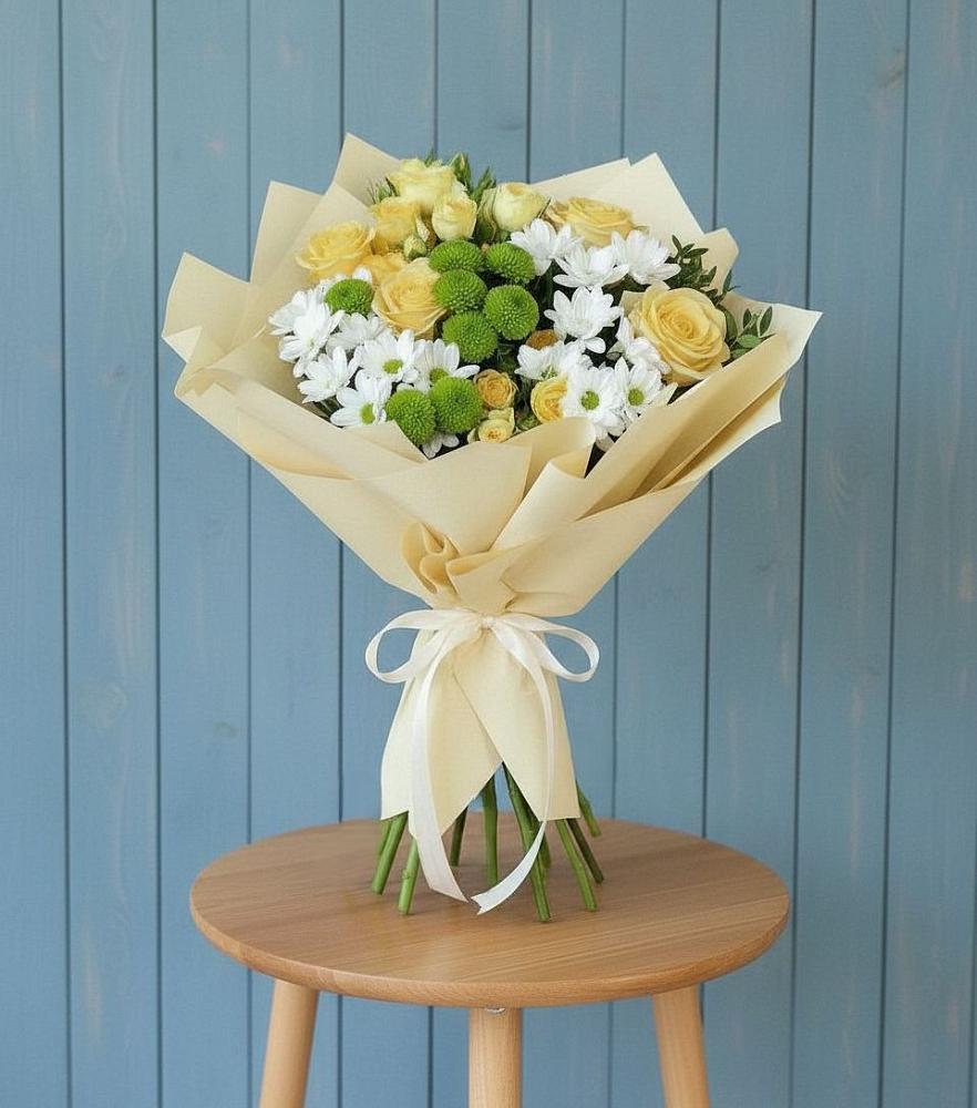 Букет цветов из: Хризантемы и Розы в Копейске