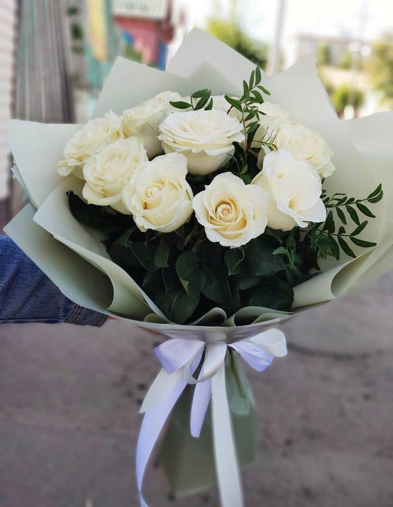 Букет Белые розы Проуд в Копейске