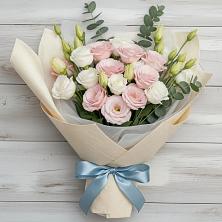 Букет цветов из:  Лизиантусы в Копейске