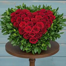 Цветочная композиция из Розы в виде сердца #REPLACE_PRED# Копейске