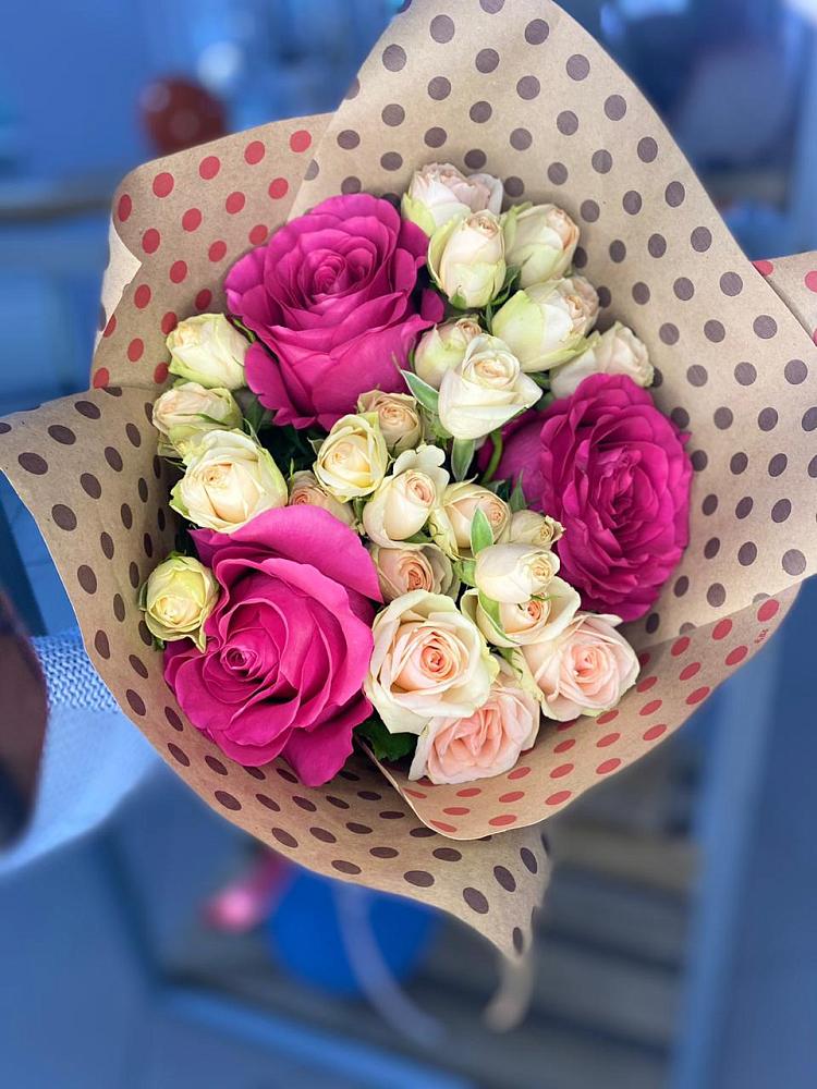 Букет цветов из: Розы в Копейске