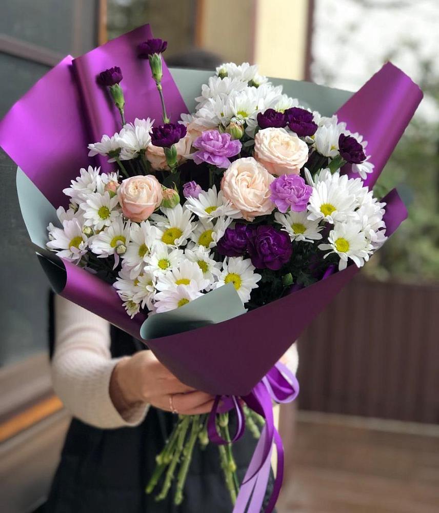 Букет цветов из: Хризантемы, Гвоздики и Розы в Копейске