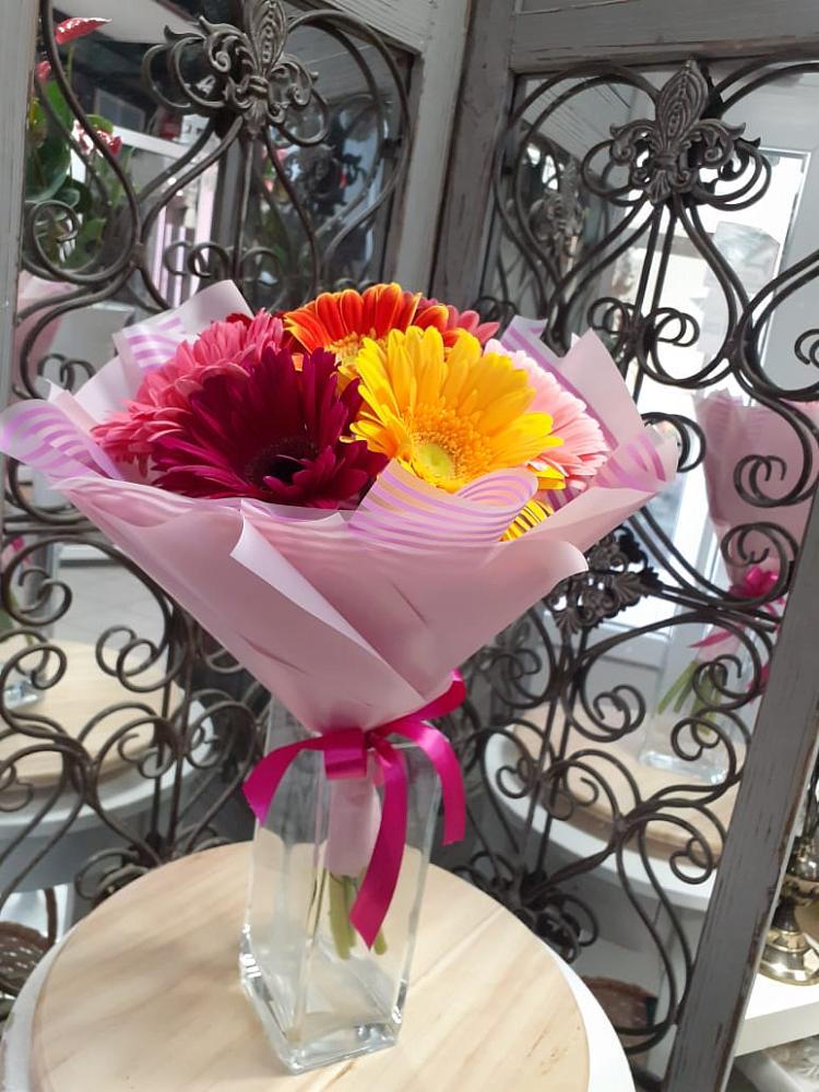 Букет цветов из: Герберы в Копейске