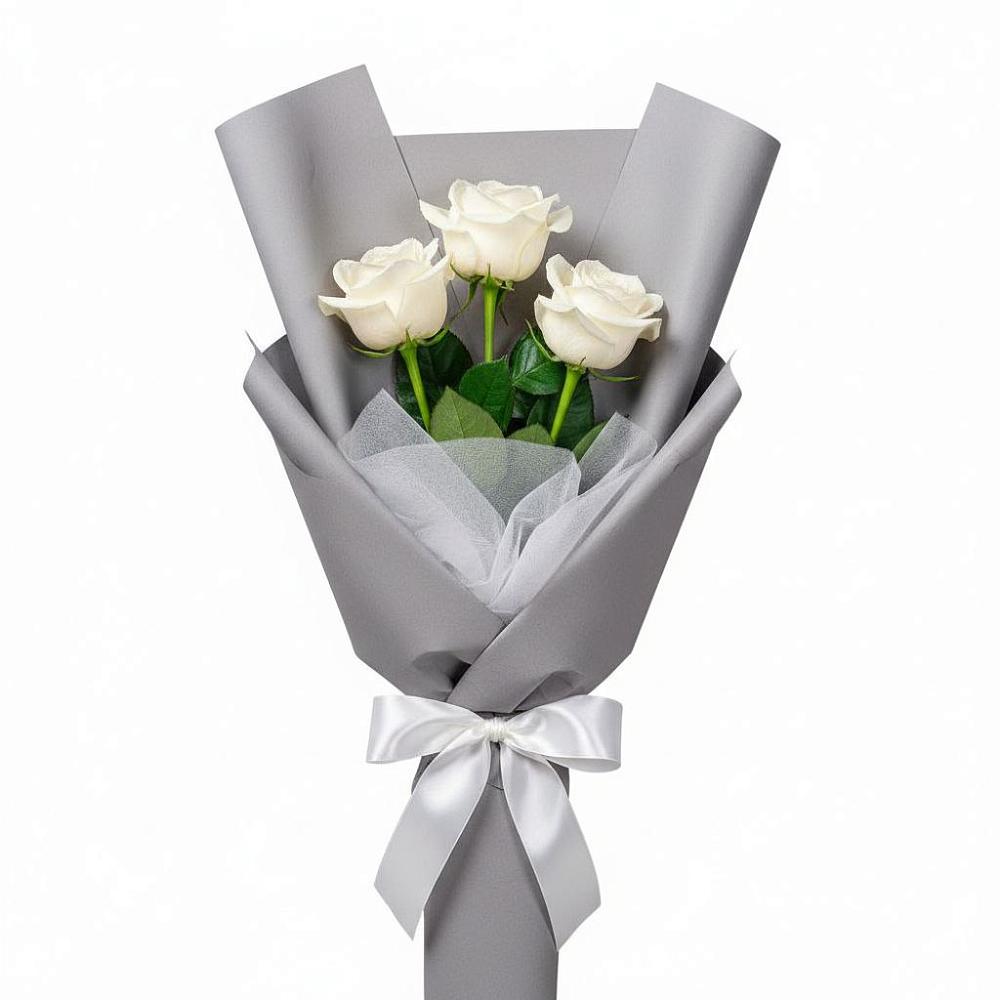 Букет 3 белые розы в Копейске
