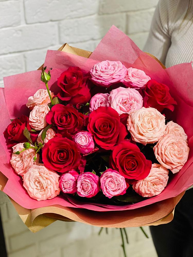 Букет цветов из: Розы в Копейске