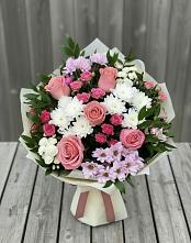 Букет цветов из:  Альстромерии, Гвоздики, Розы и Хризантемы в Копейске