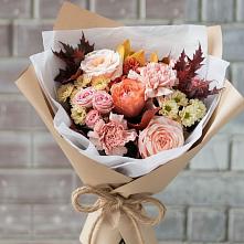 Букет цветов из:  Гвоздики, Хризантемы и Розы в Копейске