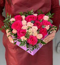 Цветочная композиция из Розы в коробке #REPLACE_PRED# Копейске