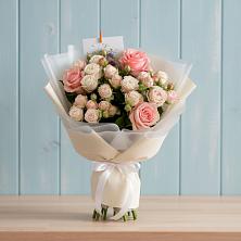 Букет цветов из:  Розы в Копейске