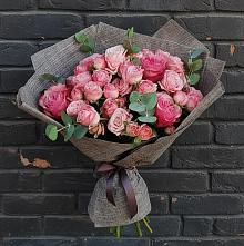 Букет цветов из:  Розы в Копейске