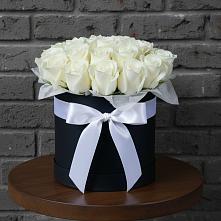 Цветочная композиция из Розы в шляпной коробке #REPLACE_PRED# Копейске